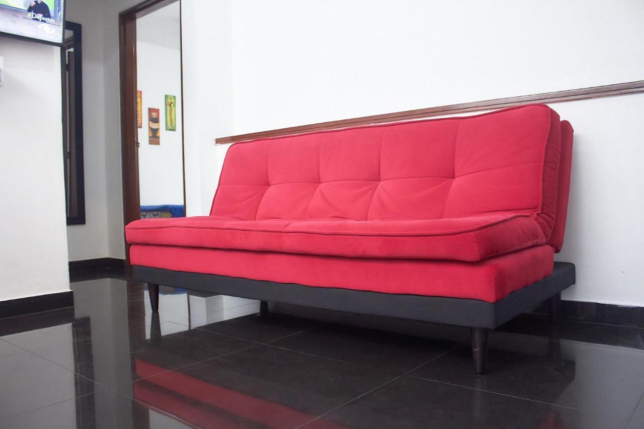 Cozy Apartment Excellent Location, Air Conditioning Cali Dış mekan fotoğraf