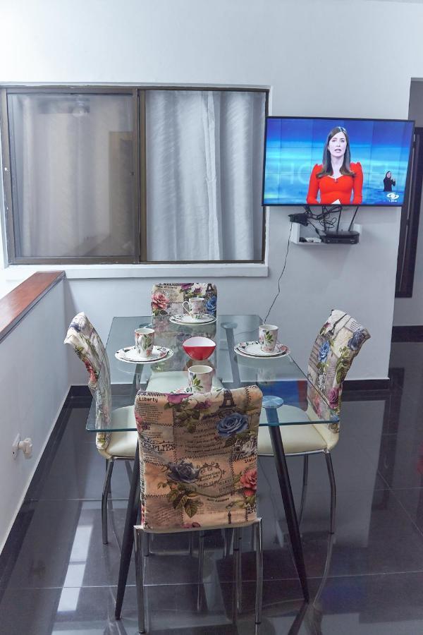 Cozy Apartment Excellent Location, Air Conditioning Cali Dış mekan fotoğraf