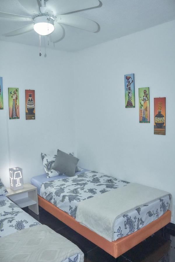 Cozy Apartment Excellent Location, Air Conditioning Cali Dış mekan fotoğraf